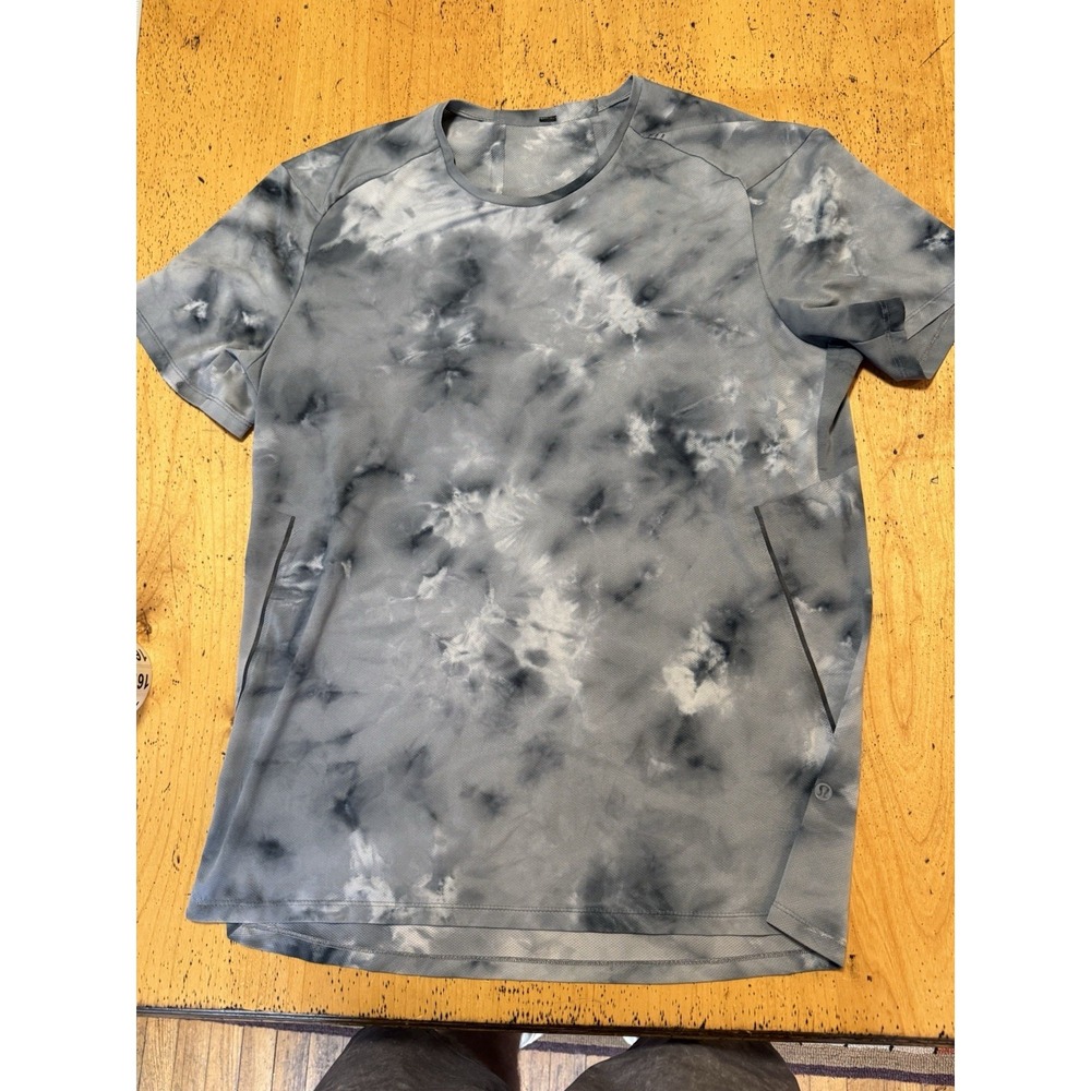 Lululemon Men's Xl Fast/Free Tie Dye Performance Short Sleeve Wicking Shirt